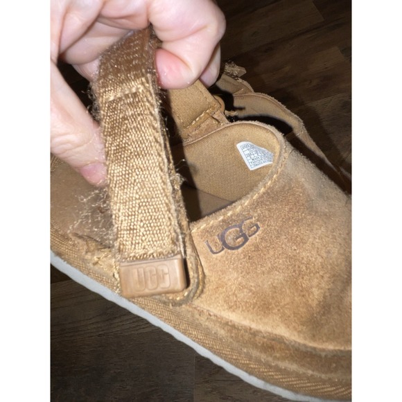 UGG® GOLDENSTAR CLOGS Toddler size 9 Brown - Picture 2 of 6
